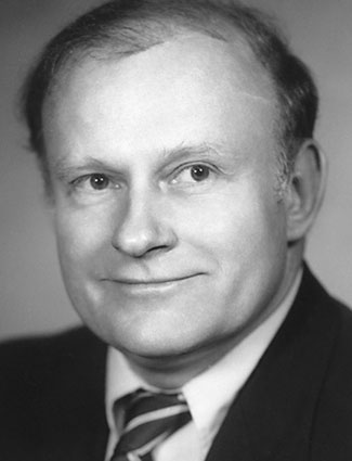 Dr Patrick Kelly